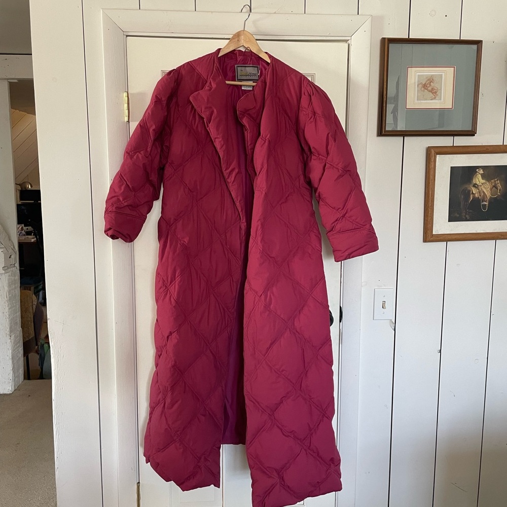 Cabela’s Goose Down Duster Jacket/Robe/Cigarette Mom Staple